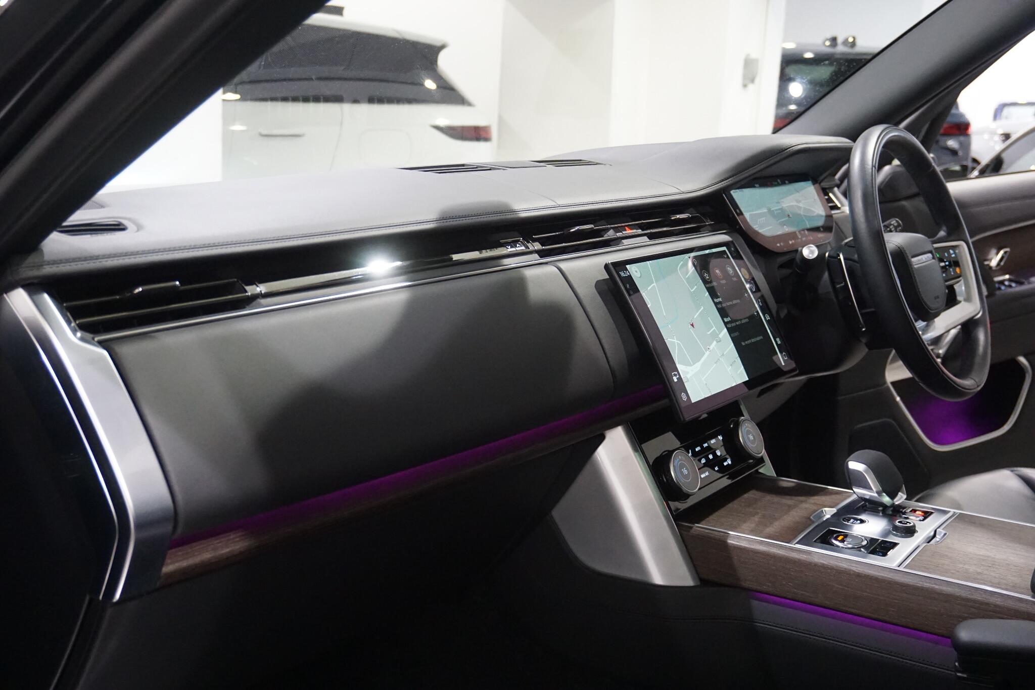 Land Rover Range Rover 3.0 D300 MHEV Autobiography SUV 5dr Diesel Auto 4WD Euro 6 (s/s) (300 ps)